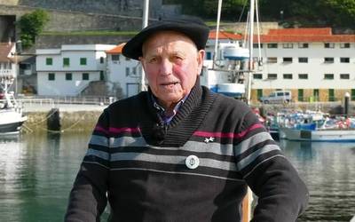 Justo Silbeti Andreano da 'Dabilen harriari' saioko aste honetako protagonista