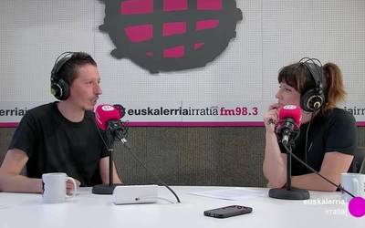 Paxkal Irigoyen (XAK): "Ene eta gure inguruko paisaia eta kezkei so egindako abestiak egin ditut"