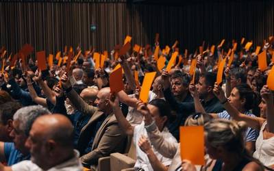 Kooperatibarena, mundu hobea eraikitzen duen enpresa eredua