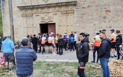 Iturribero Txirrindulari Elkartekoak bisitan izan dira Dorleta Santutegian