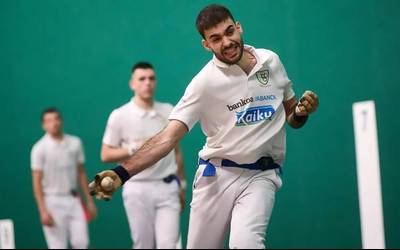 Nafarroako kluben arteko eskuz binakako pilota txapelketaren finalak jokatuko dituzte azaroaren 1ean Tafallan