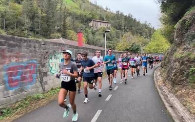 Xabier Labaka eta Ainara Uribarri izan dira azkarrenak Antxintxika krosean