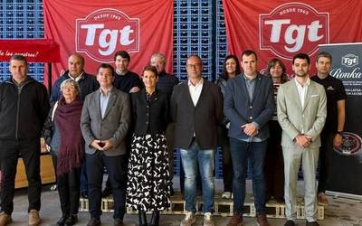 Erronkari gazta izendapeneko lendakariarekin elean