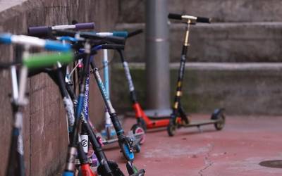 Albistegia: 2025-11-04