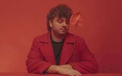 "Musikalki eta kontzeptualki muturrera joaten gara"