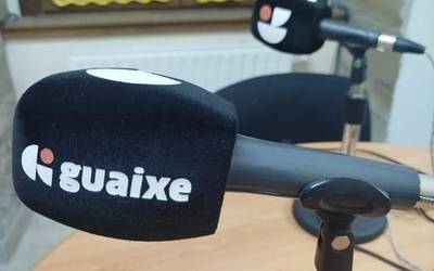 Guaixe, Karrape eta Aralar irratien gaurko solasaldia