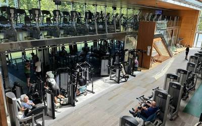 Kirol zerbitzuetako prezioez kontsultatuko dituzte durangarrak