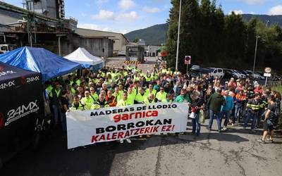 Garnicak 2023an 9 milioi euroko iruzur fiskala egin ote zuen ikertzeko eskatu diote Maderas de Llodioko grebalariek Aldundiari