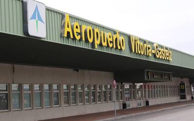 Abian dira Madril eta Bartzelonarako hegaldi merkeak Forondatik