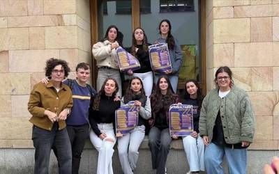 Polonian hausnartutakoa gaztelekuan erakustera