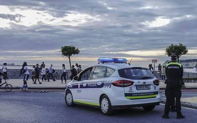 Udaltzaingo baten aurkako erasoa gaitzesteko adierazpena onartu du Getxoko Udaleko Bozeramaileen Batzordeak