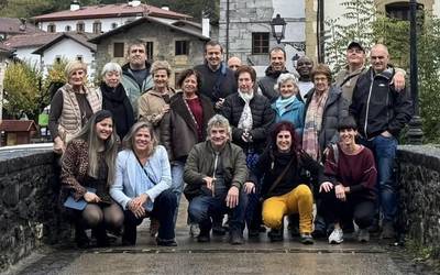 Ederki ibili dira Goizuetako Etorkinen Egunean