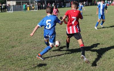 Haurren kirola ez da etorkizuneko diru-iturria