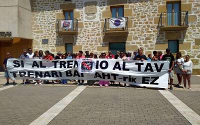 Erriberabeitiko Udalak Adifi eskatu dio AHTaren Ameyugo-Manzanos tartea ez lizitatzeko