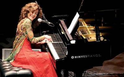 Carmen Paris, Anari, Forsman eta Devaux Blues Hotsak jaialdiaren 7. edizioan