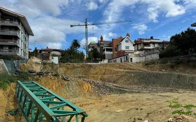 Getxoko Udalak berretsi du “Irurak Bat” etxearen eraispenak ez zuela bete emandako lizentzia
