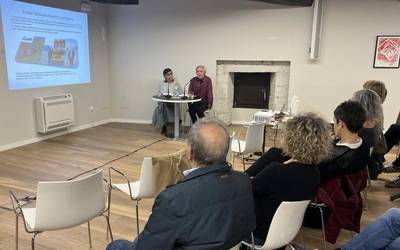 'Euskararen mende magikoak (V-IX K.o.)' liburua aurkeztu du Juan Martin Elexpuruk