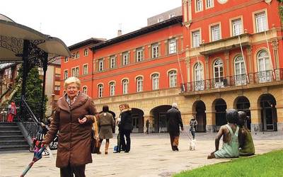 Erandioztarrek herriko kaleak hobetzea lehenetsi dituzte aurrekontu parte-hartzaileetan