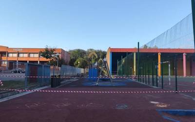 Maiztegiko Guraso Elkarteak eskolako jolastokia eraldatzeko dirua bideratzea eskatu dio Iurretako Udalari