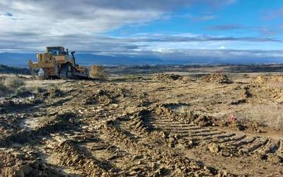 Obrak hasi dituzte Labrazan