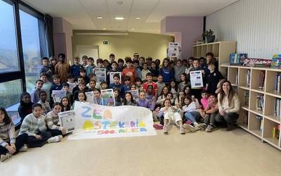 Zelaieta herri eskolako aldizkariaren 500. alea kaleratu dute
