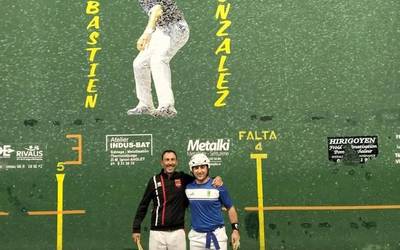 IV. Bortz Kirol txapelketako finalerdiak erabaki dira asteburuan Azkainen eta Donezteben