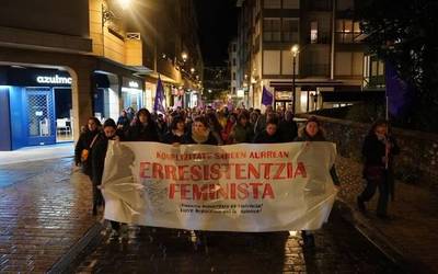 Erresistentzia feministara batzeko deia egin dute Azaroaren 25ean