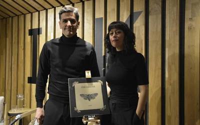 'Sitsak' disko berria aurkeztu du Izaki Gardenak taldeak