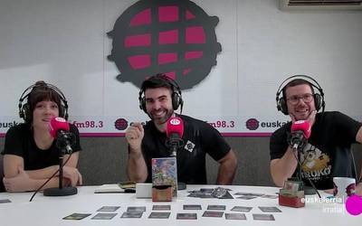 Pokemon Snap, Magic eta Eskola eta Anaitasuna ihes-gelak