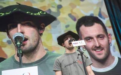 NBTXn gai jartzaileen taldeak egiten duen lana solasbide