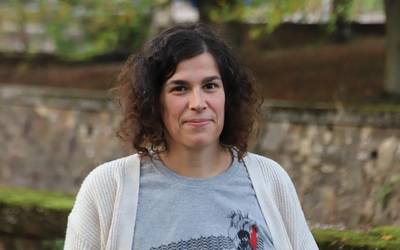 Nahia Alkorta: "Oso normalizatuta dugun indarkeria mota bat da indarkeria obstetrikoa"