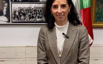 Jaione Ganzarain: "Adimen artifizialak gizakiaren gaitasunak zabaltzen ditu"