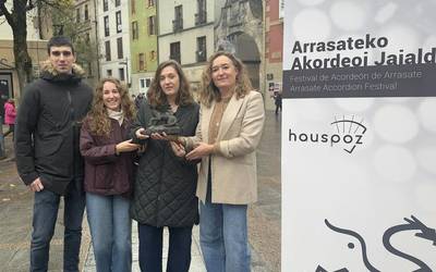 400dik gora interprete elkartuko ditu egubakoitzetik domekara egingo den Arrasateko akordeoi jaialdiak