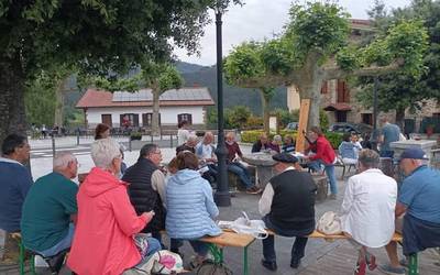 Kantulagunen edizio berria prestatzen hasi dira Garain