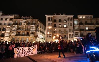 Euskararen argiak 365 egun ditu