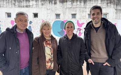 Euskaraz informatzen du eta kohesionatu duen bailarako parte da Goiena