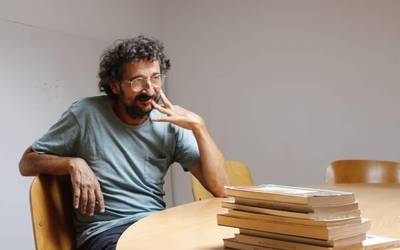 Bertso afaria, film emanaldia, literatur solasaldia eta borroka saioa antolatu ditu AGAk datozen asteetarako