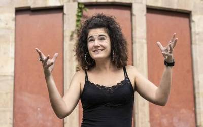 Helduentzako ipuinak eramango ditu Mireia Delgadok ostegunean Emakumeon Etxera