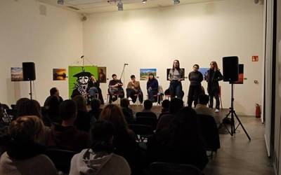 Bertsolari gazteen saioa izango da Oxforden abenduaren 26an