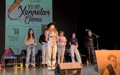 Haira Aizpurua bertsolari saratarrak irabazi du Xenpelar Saria