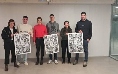 Santamasetako egitaraua eta kartela aurkeztu dute