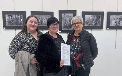 1960ko hamarkadako Soraluzeren eta soraluzetarren mostratxoa Eli Etor Lakuestaren argazkietan