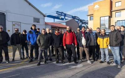 Balenciaga ontziolako langileek ez dute inbertitzaileen erantzunik jaso