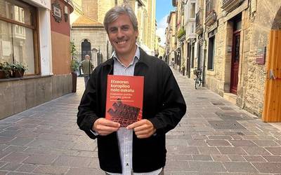 Etxebizitzaren gaia lantzeko saioa, Unai Fernandez de Betoñorekin