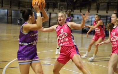 Kontrario zuzen Barakaldo izango du bihar aurrean Smartlog Ointxek