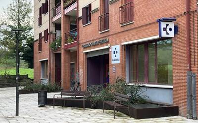 Elkarretaratzea egingo dute Elorrioko anbulategi parean Lehen Mailako Arretako "murrizketak" salatzeko