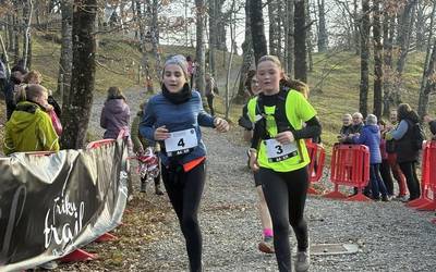 Mendi lasterketa, pilota eta areto futbola