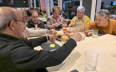 Txistor pintxoak emango dizkie Beheko Plazak bere bazkideei, ostiralean