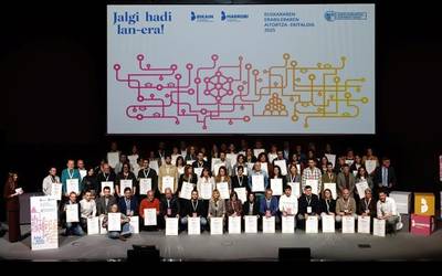 Eusko Jaurlaritzak bailarako hainbat erakunde aitortu ditu euskararen kudeaketan egin duten lanagatik