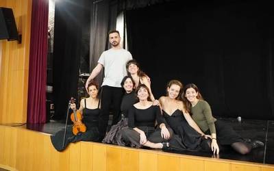 Herrian sortutako 'Ibaia' ikuskizuna, ostiralean Aita Marin